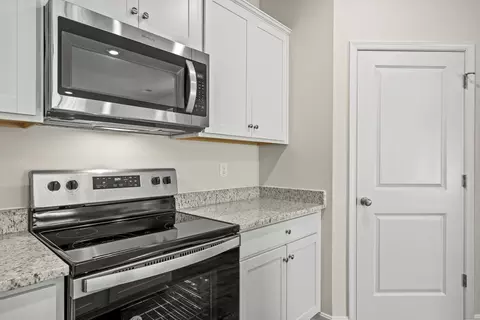 155 Waterfront Dr, Raphine, VA 24472 photo 7