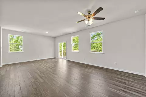 155 Waterfront Dr, Raphine, VA 24472 photo 14