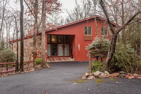 3125 Hopkins Dr, Mcgaheysville, VA 22840