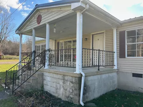 111 Pine Chapel Ln, Greenville, VA 24440