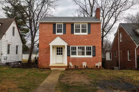 224 Wayneridge Rd, Waynesboro, VA 22980