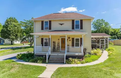400 Long Ave, Shenandoah, VA 22849 photo 2