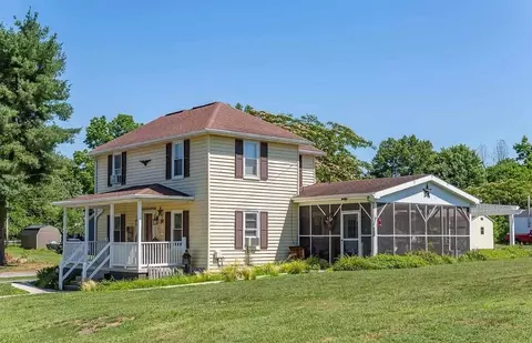 400 Long Ave, Shenandoah, VA 22849