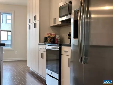 132 Junction Ln, Charlottesville, VA 22902 photo 5