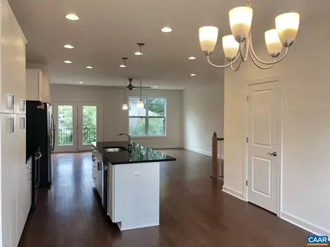 132 Junction Ln, Charlottesville, VA 22902 photo 9