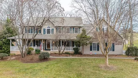 30 S Inglewood Pl S, Fishersville, VA 22939