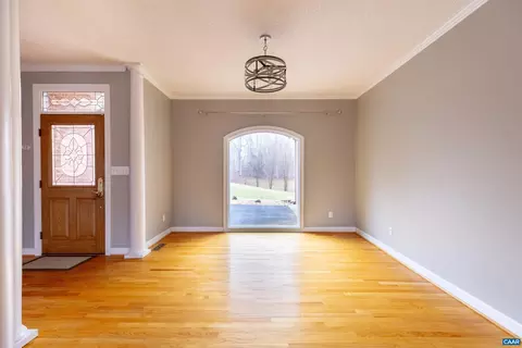 4654 Roaring Run Rd, Goode, VA 24556 photo 9