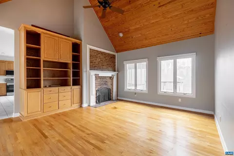 4654 Roaring Run Rd, Goode, VA 24556 photo 4