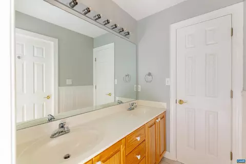 4654 Roaring Run Rd, Goode, VA 24556 photo 42