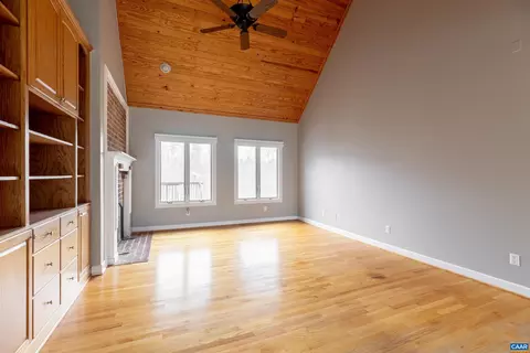 4654 Roaring Run Rd, Goode, VA 24556 photo 6