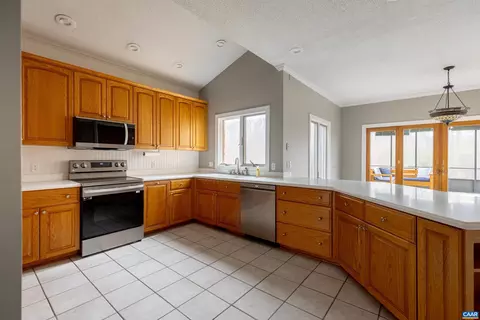 4654 Roaring Run Rd, Goode, VA 24556 photo 18