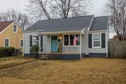 413 Loudoun Ave, Waynesboro, VA 22980
