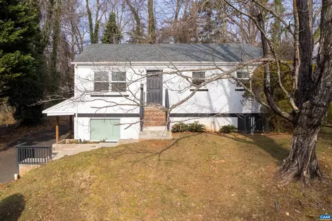 115 Stratford Ct # A, Charlottesville, VA 22903