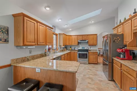 30 Brougham Rd, Palmyra, VA 22963 photo 18