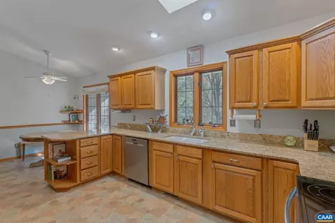 30 Brougham Rd, Palmyra, VA 22963 photo 13