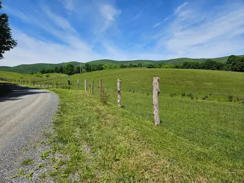 N/a Little Mountain Trl, Doe Hill, VA 24433