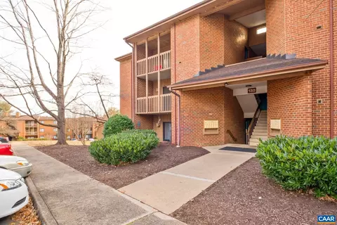 130 Turtle Creek Rd #5, Charlottesville, VA 22901