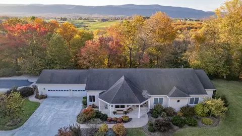 3732 Track Side Dr, Elkton, VA 22827