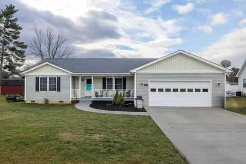 703 14th St, Grottoes, VA 24441