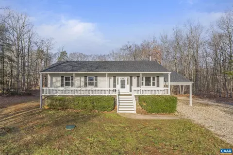 275 Haden Martin Rd, Palmyra, VA 22963