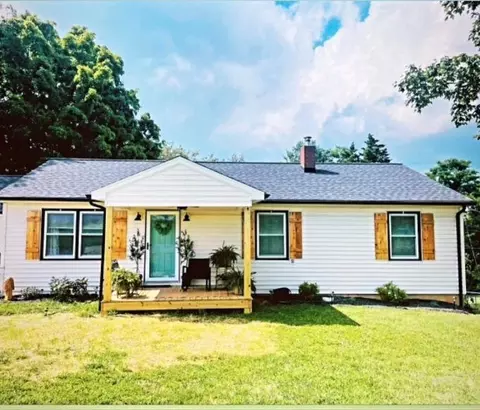 316 Indian Ridge Rd, Greenville, VA 24440