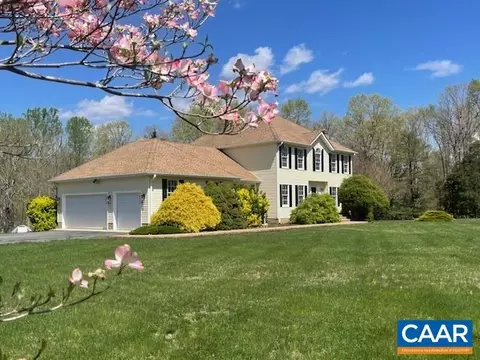 26 Meghans Ln, Zion Crossroads, VA 22942
