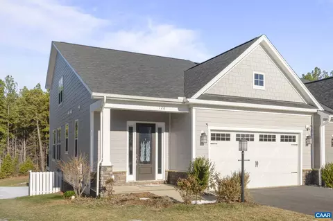 128 Bayberry Ln, Zion Crossroads, VA 22942
