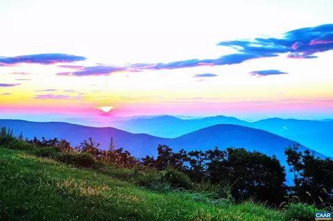 1509 Cliffs Condos, Wintergreen, VA 22967