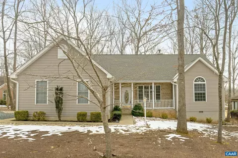 9 Ponderosa Ln, Palmyra, VA 22963