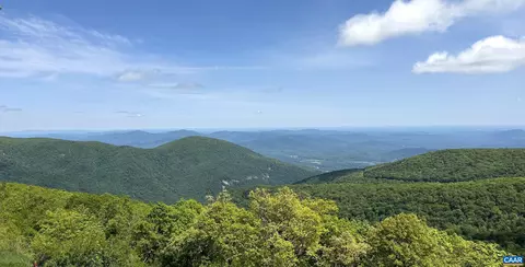 1572 Vistas Condos, Wintergreen Resort, VA 22967