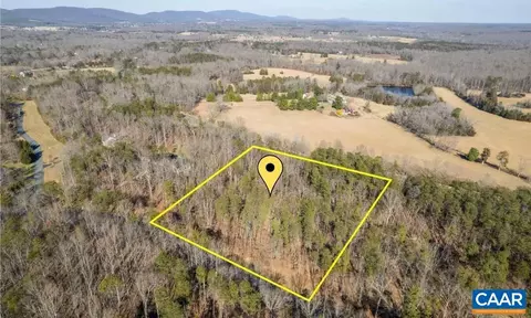 1193 Club Dr, Keswick, VA 22947