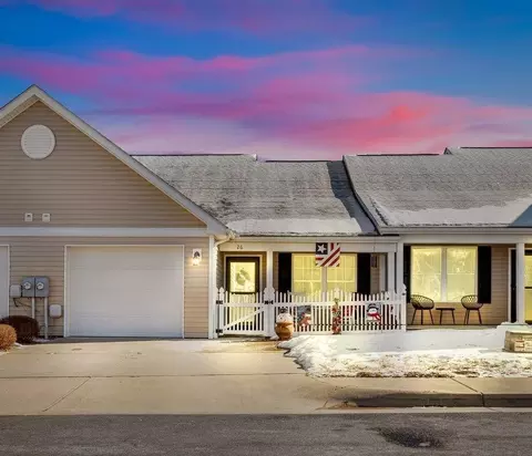 26 Micah Ct, Staunton, VA 24401