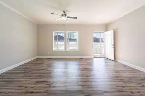 357 Park Rd, Stanley, VA 22851 photo 4
