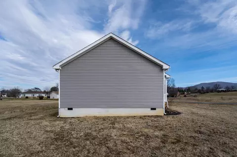 357 Park Rd, Stanley, VA 22851 photo 29
