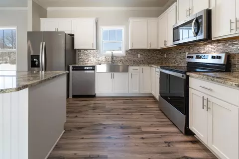 357 Park Rd, Stanley, VA 22851 photo 8