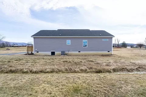 357 Park Rd, Stanley, VA 22851 photo 31