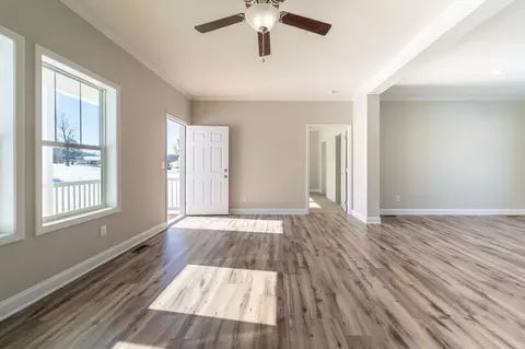 357 Park Rd, Stanley, VA 22851 photo 5