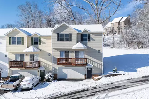 878 Camelot Ln, Harrisonburg, VA 22801