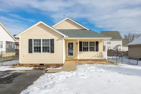 2301 Mosley St, Waynesboro, VA 22980