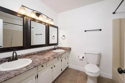 312 Round Hill Dr, Stuarts Draft, VA 24477 photo 17