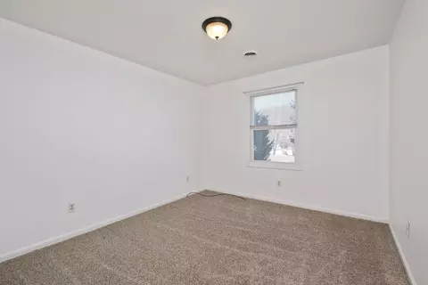 312 Round Hill Dr, Stuarts Draft, VA 24477 photo 10
