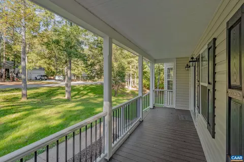 634 Jefferson Dr, Palmyra, VA 22963 photo 2