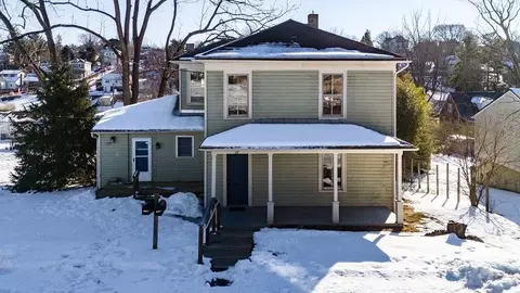 117 Peyton St, Staunton, VA 24401