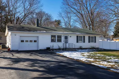 256 Oak St, Timberville, VA 22853