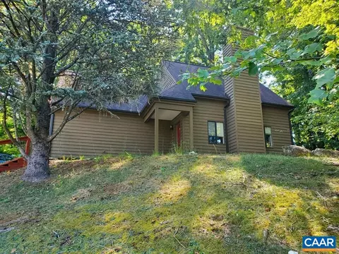 1786 Stoney Creek Dr, Charlottesville, VA 22902