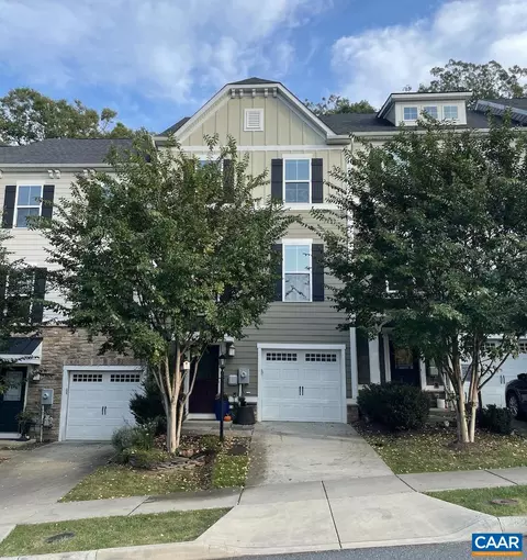 2038 Bethpage Ct, Charlottesville, VA 22901