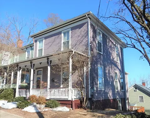 215 Fayette St, Staunton, VA 24401