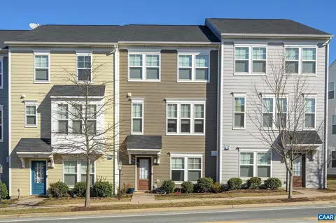 1450 Timberwood Blvd, Charlottesville, VA 22911