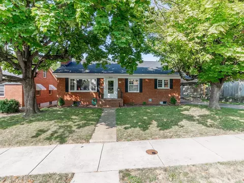 211 W Grace St W, Harrisonburg, VA 22801