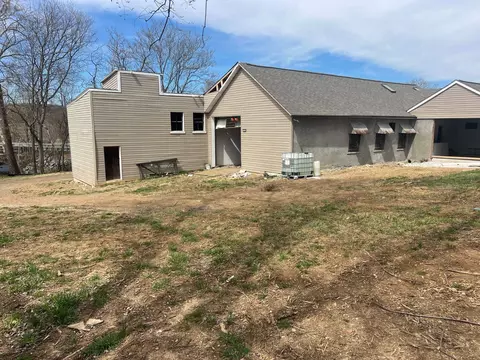 Undisclosed, Stuarts Draft, VA 24477